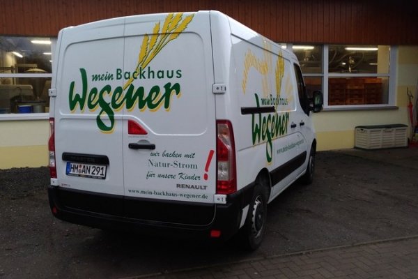 backereiwegenerfahrzeugbeschriftung-83E476708-1ED4-56E2-D297-936D6027940D.jpg